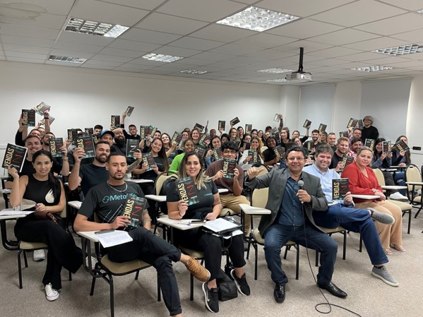Treinamento de Vendas na Metalife com o palestrante Josicleido Nogueira