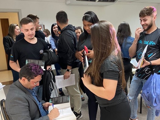 Treinamento de Vendas na Metalife com o palestrante Josicleido Nogueira em Florianópolis